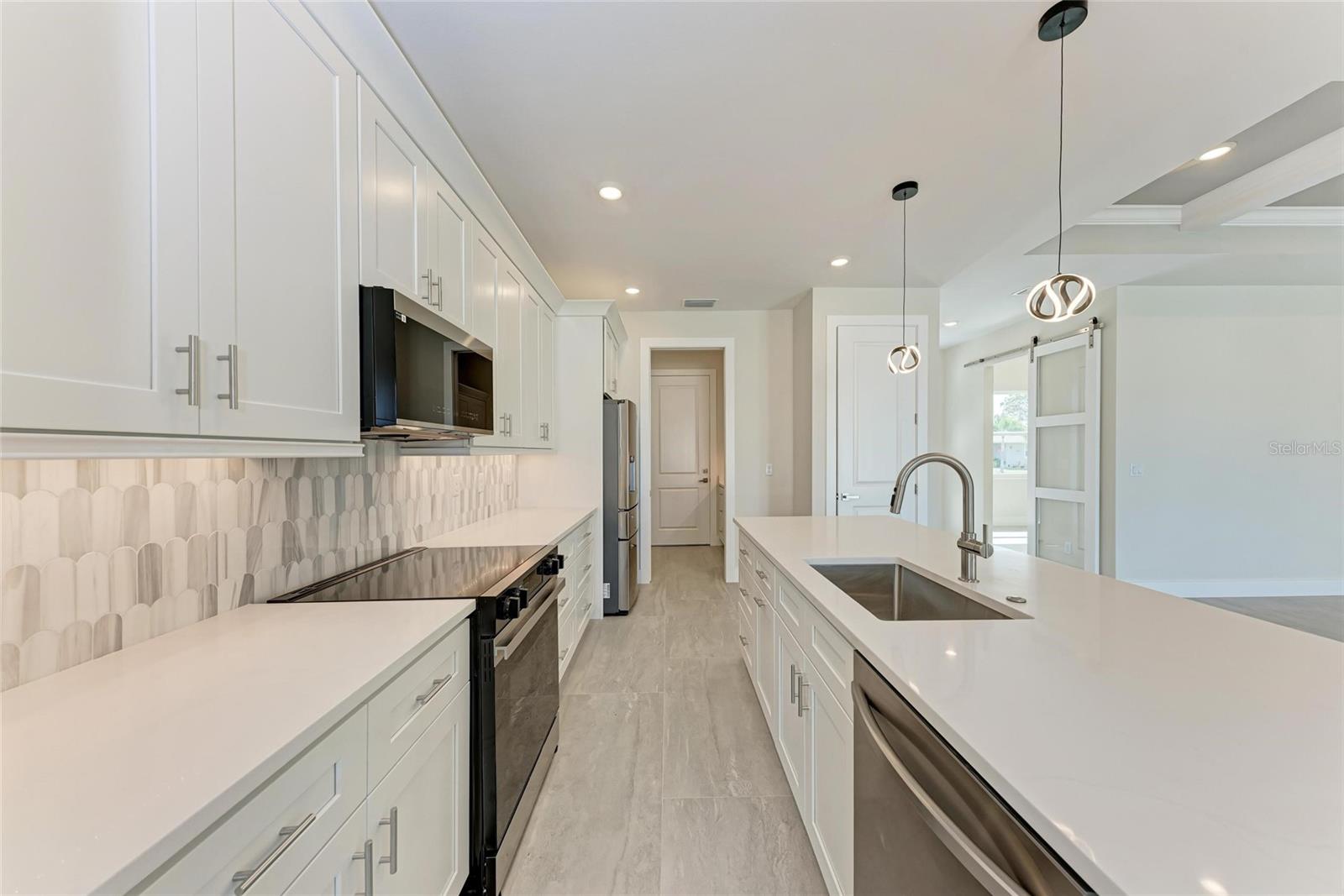 5322 SYRACUSE RD, VENICE, FL, 34293