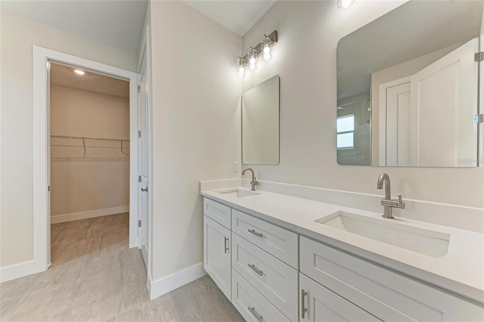 5322 SYRACUSE RD, VENICE, FL, 34293