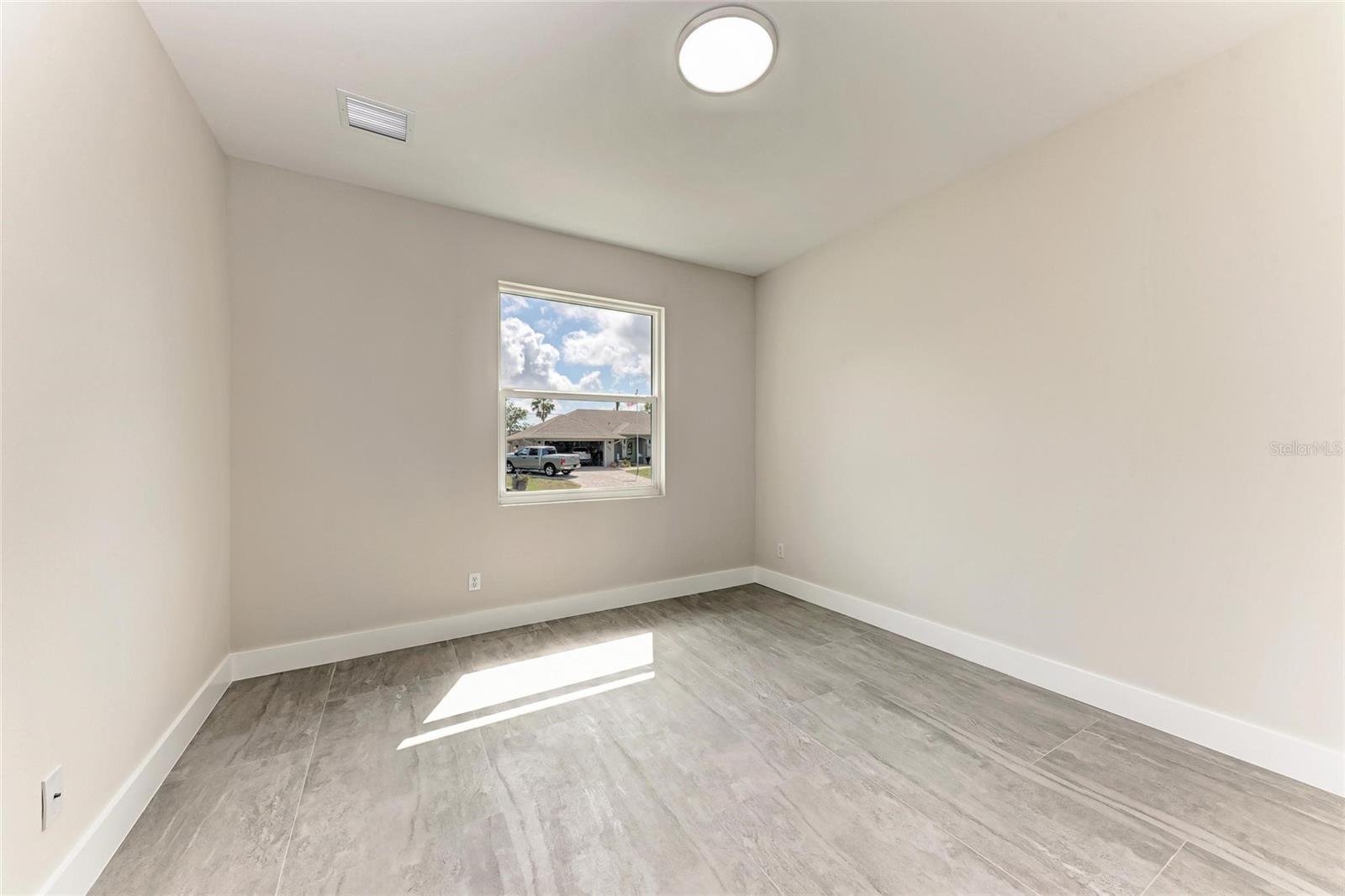 5322 SYRACUSE RD, VENICE, FL, 34293