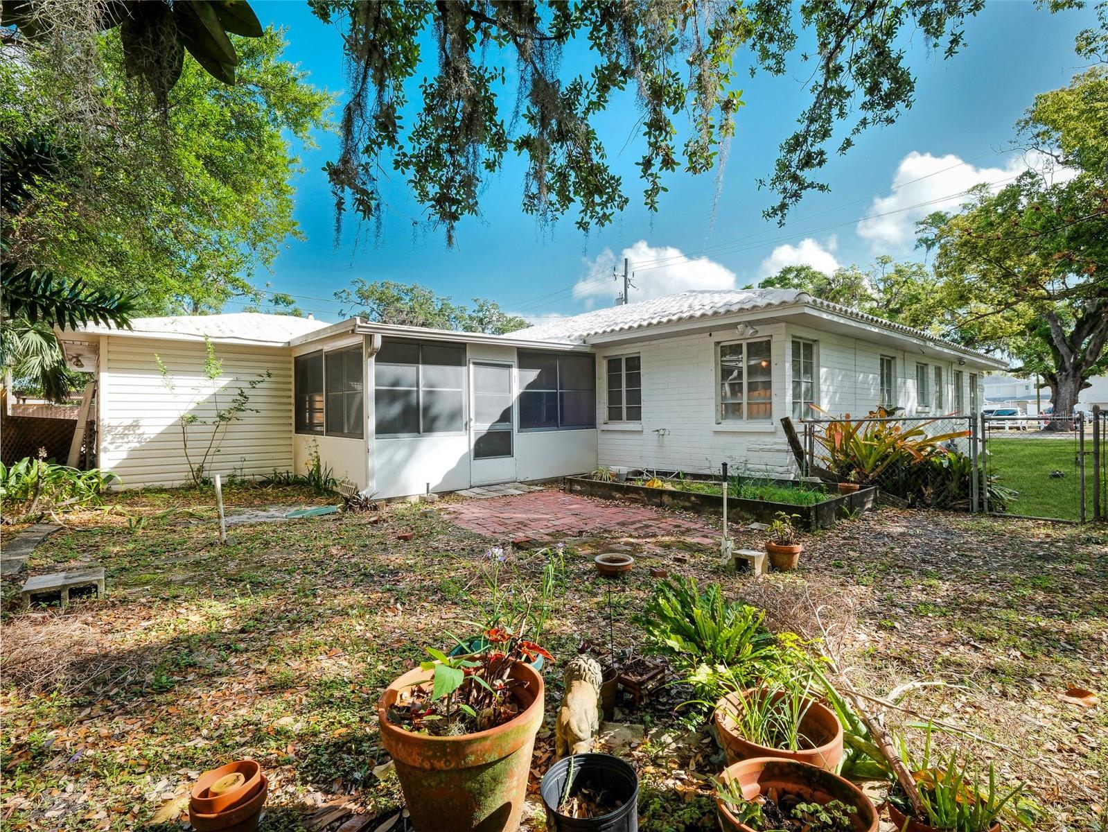 600 MAGNOLIA ST, NEW SMYRNA BEACH, FL, 32168