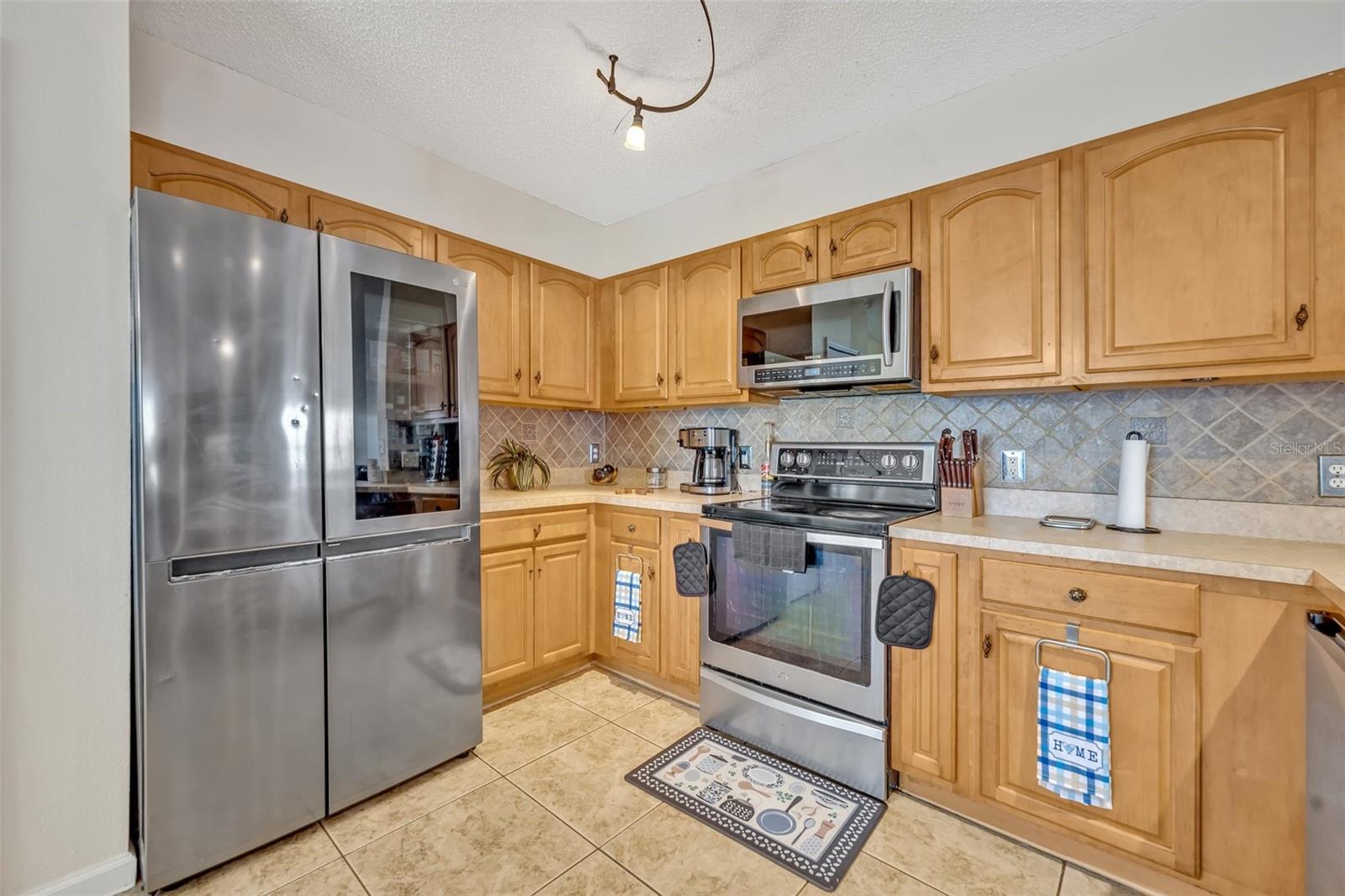 1072 JAMES DR, KISSIMMEE, FL, 34759
