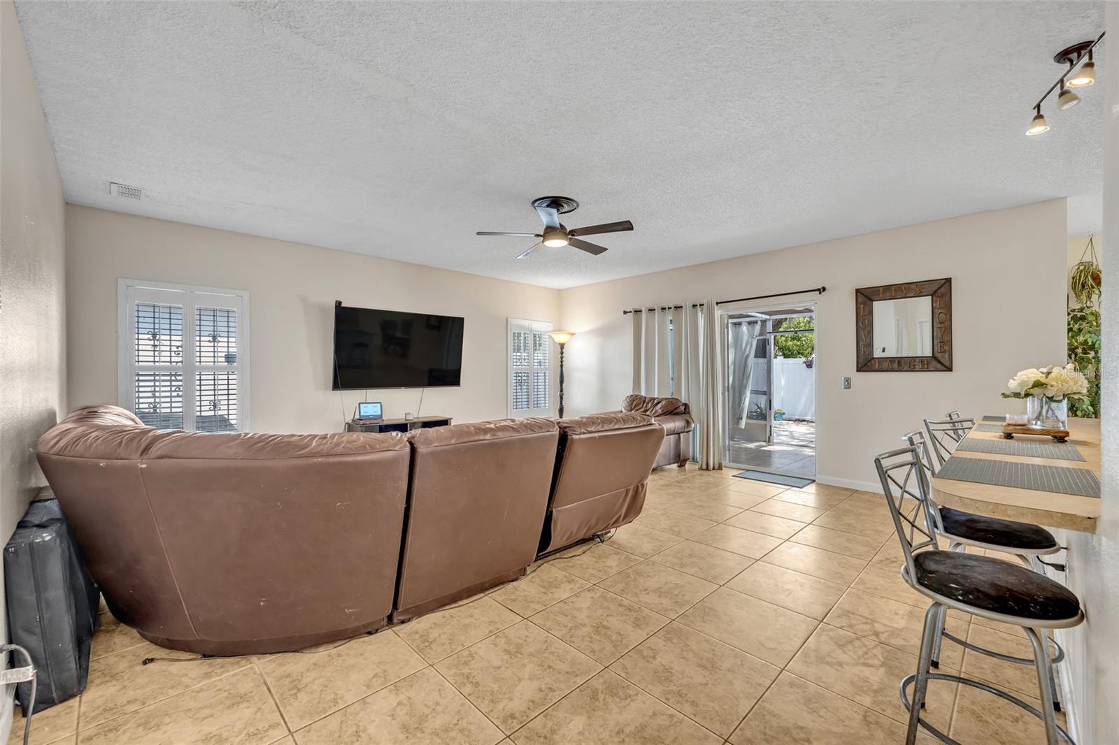 1072 JAMES DR, KISSIMMEE, FL, 34759