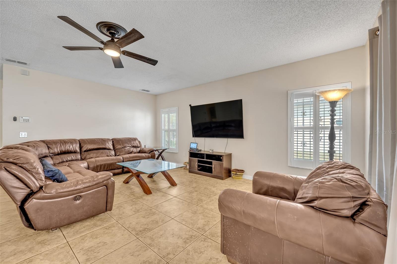 1072 JAMES DR, KISSIMMEE, FL, 34759