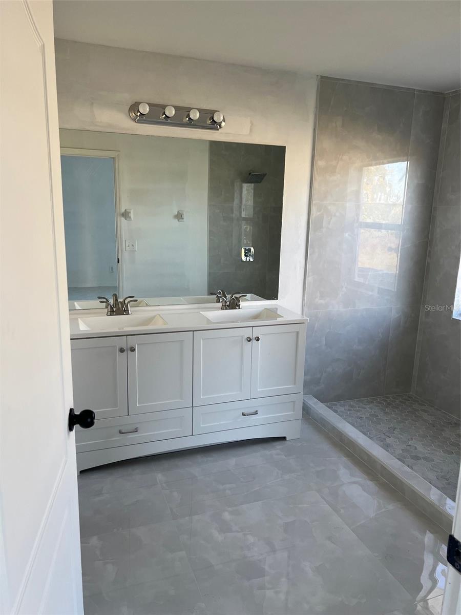 371 PORTAGE AVE, LEHIGH ACRES, FL, 33974