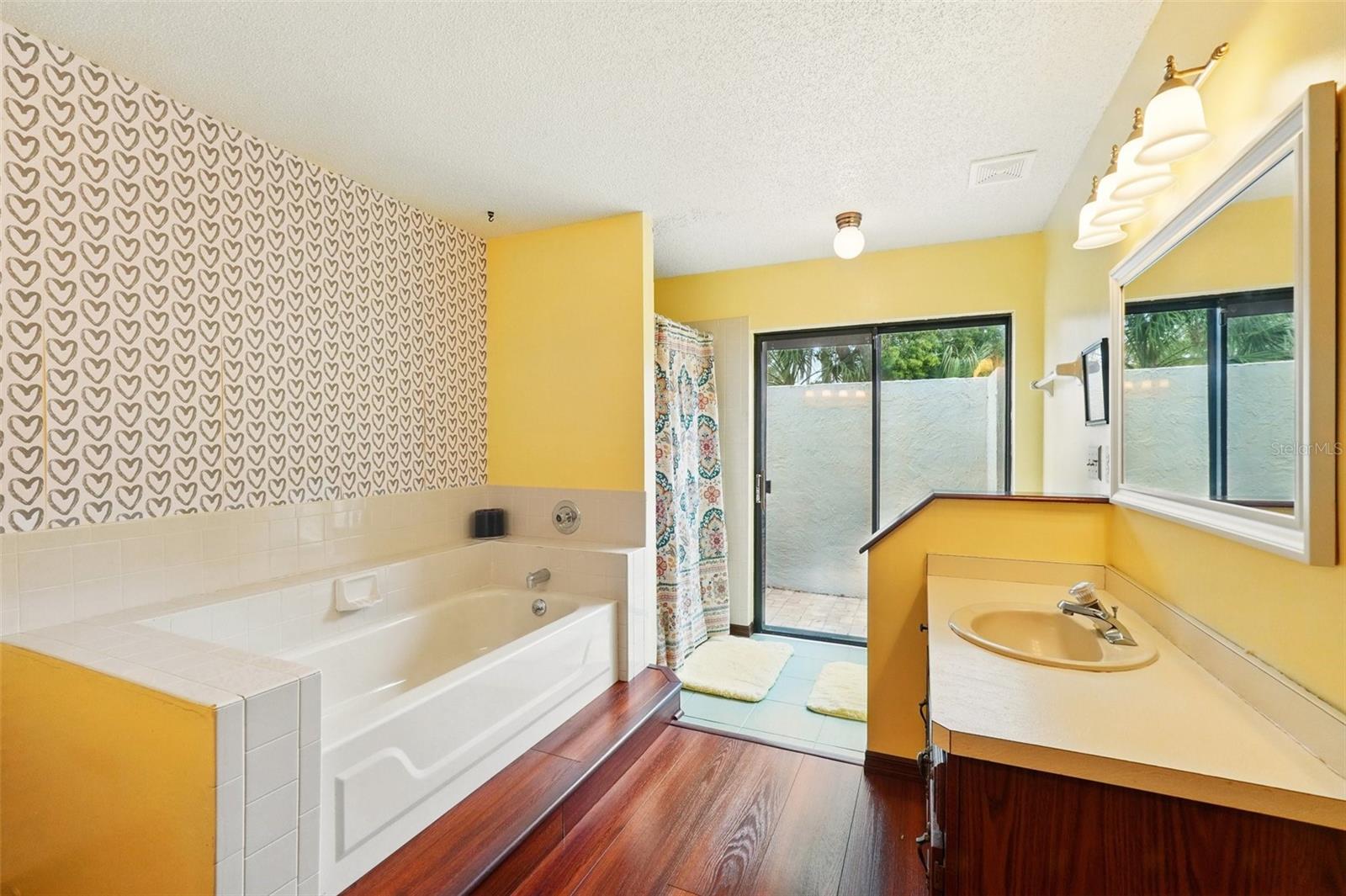 7801 PINE HAVEN CT, ORLANDO, FL, 32819