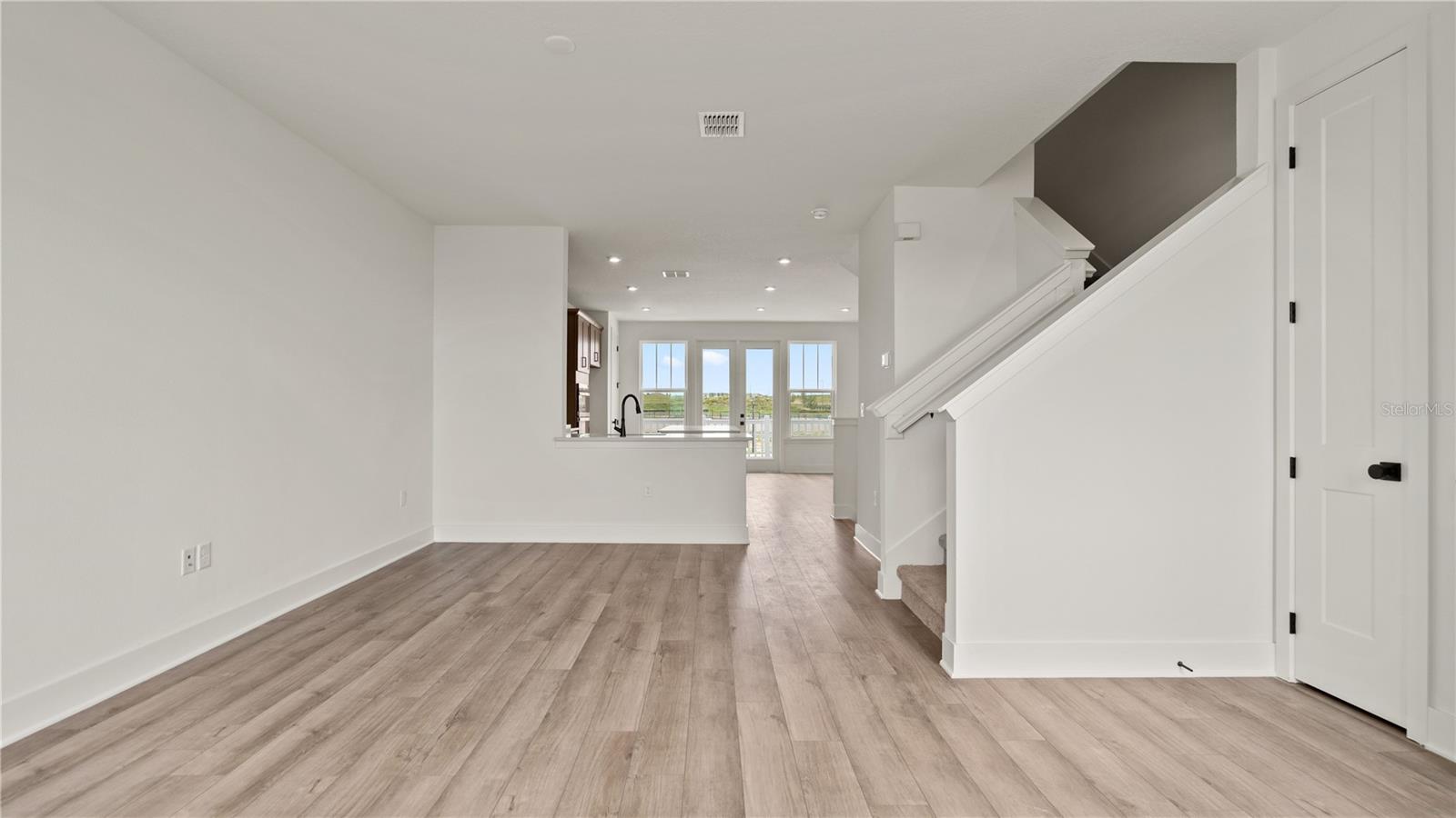 15143 GROVE LAKE DR, WINTER GARDEN, FL, 34787