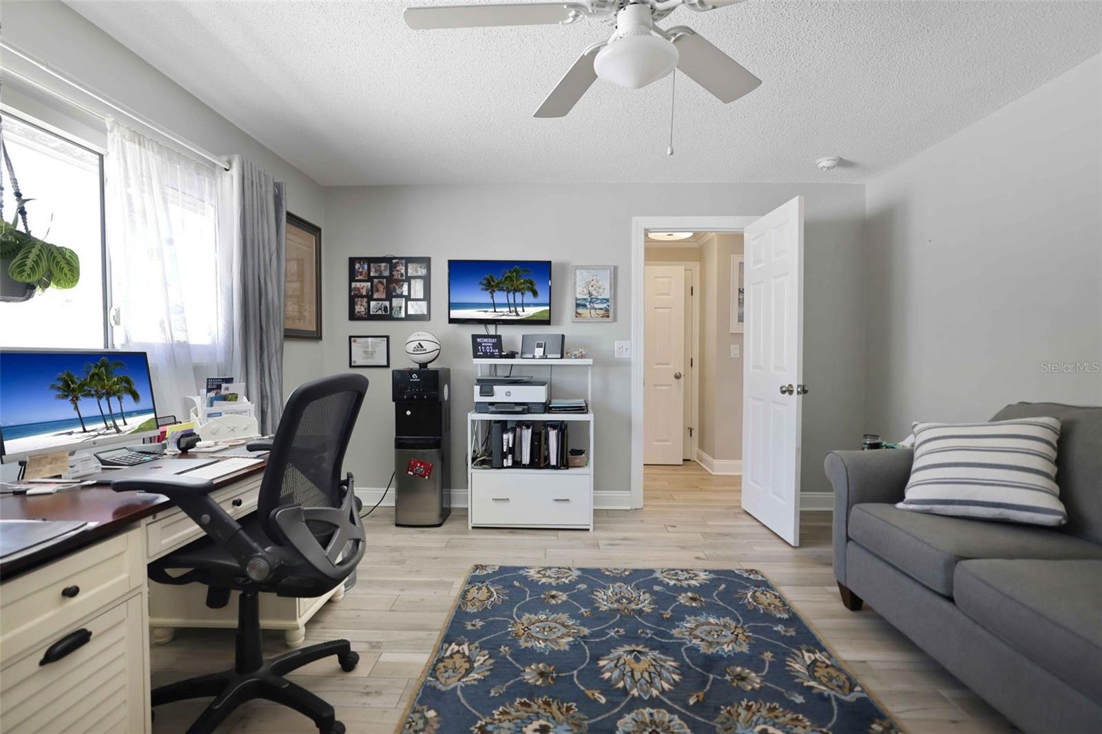 689 ISLAND WAY, CLEARWATER BEACH, FL, 33767