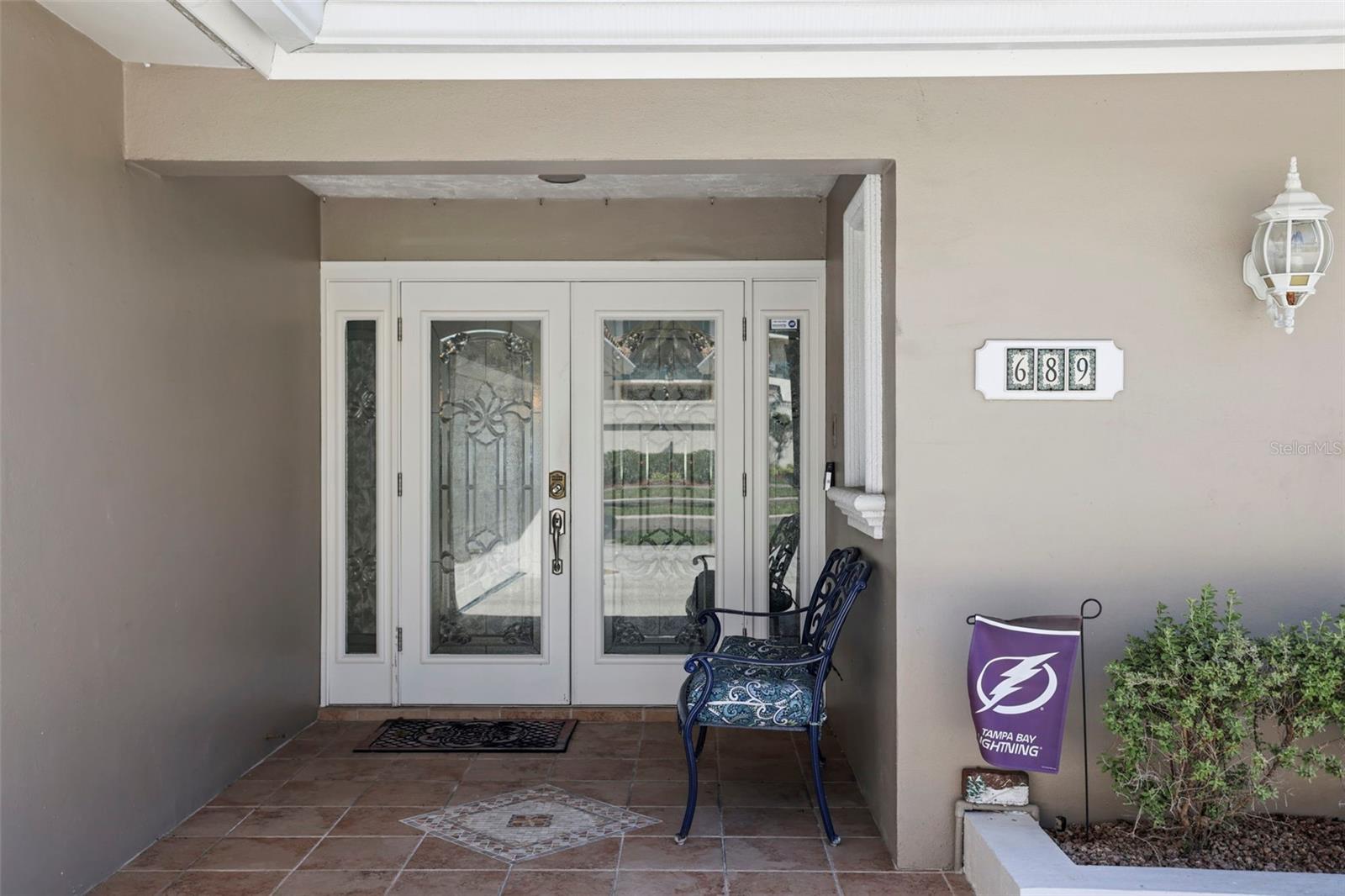 689 ISLAND WAY, CLEARWATER BEACH, FL, 33767