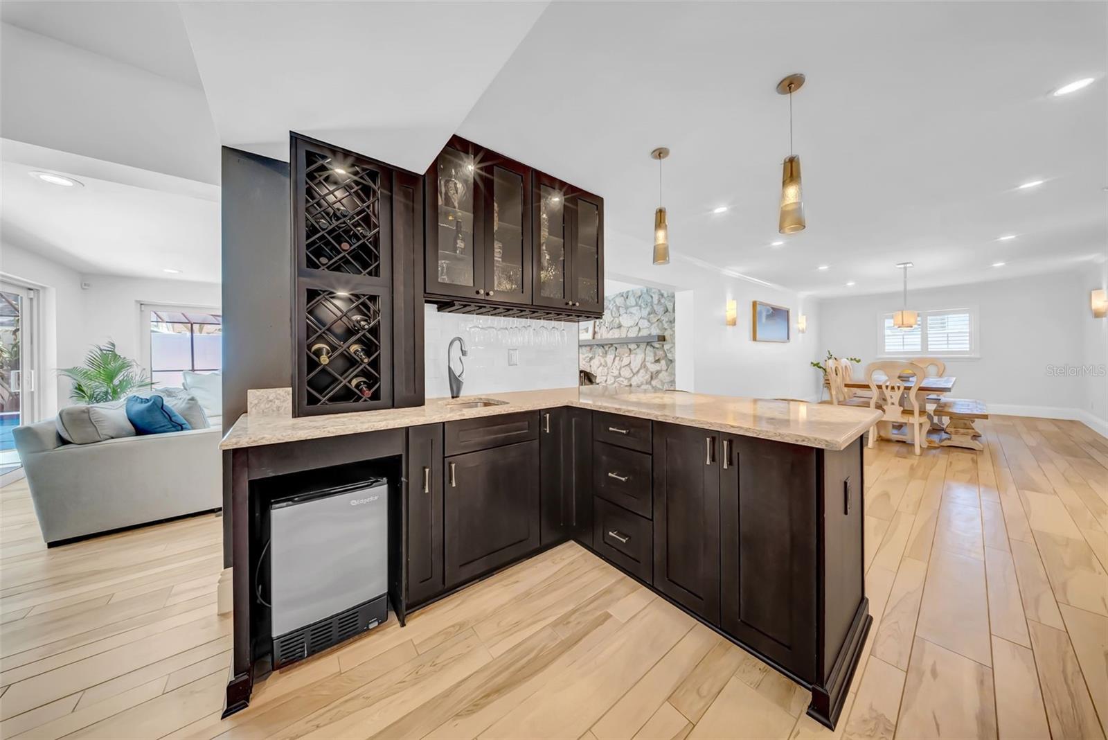 4106 W CLEVELAND ST, TAMPA, FL, 33609