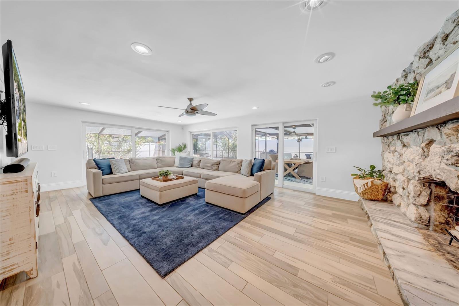 4106 W CLEVELAND ST, TAMPA, FL, 33609