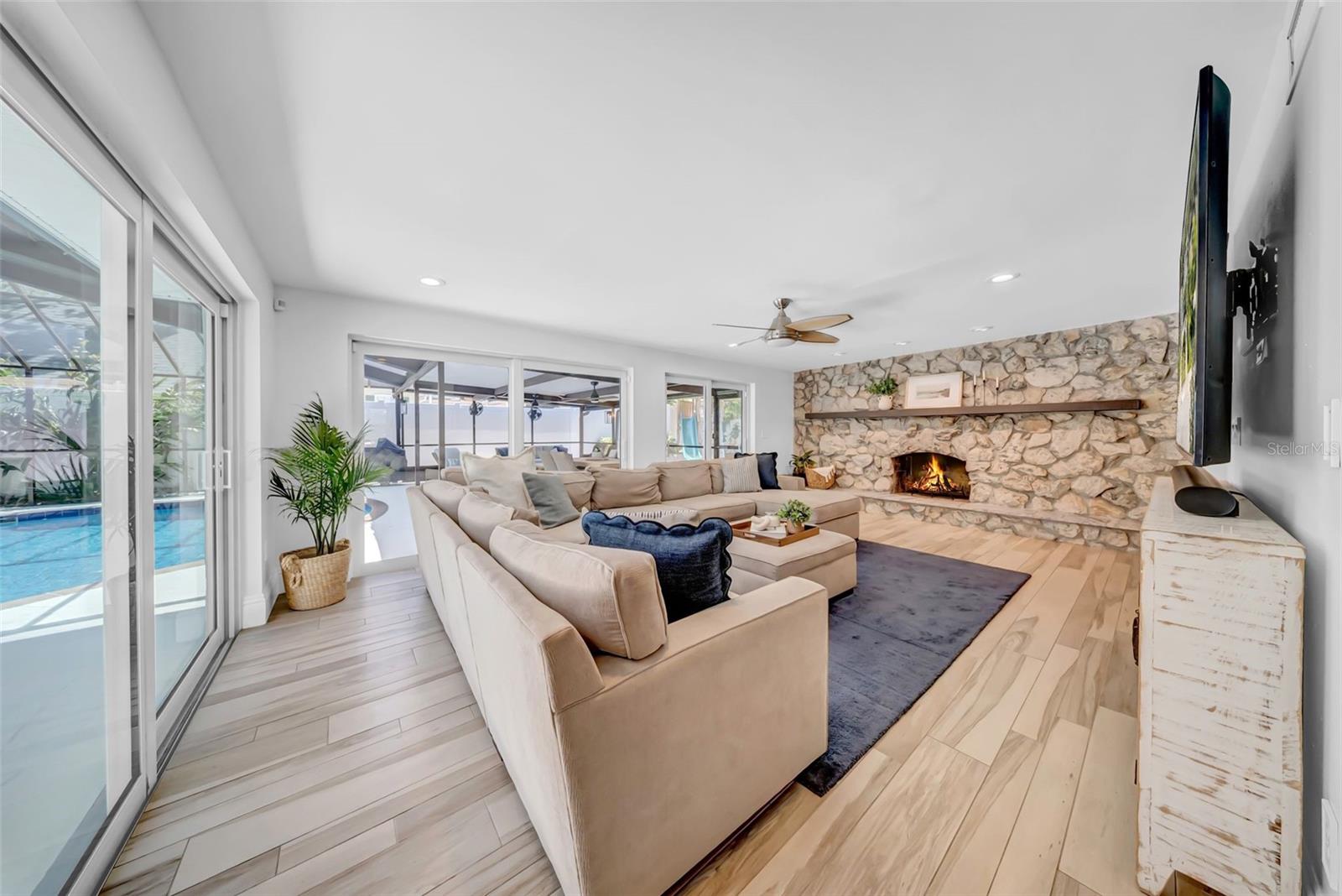 4106 W CLEVELAND ST, TAMPA, FL, 33609