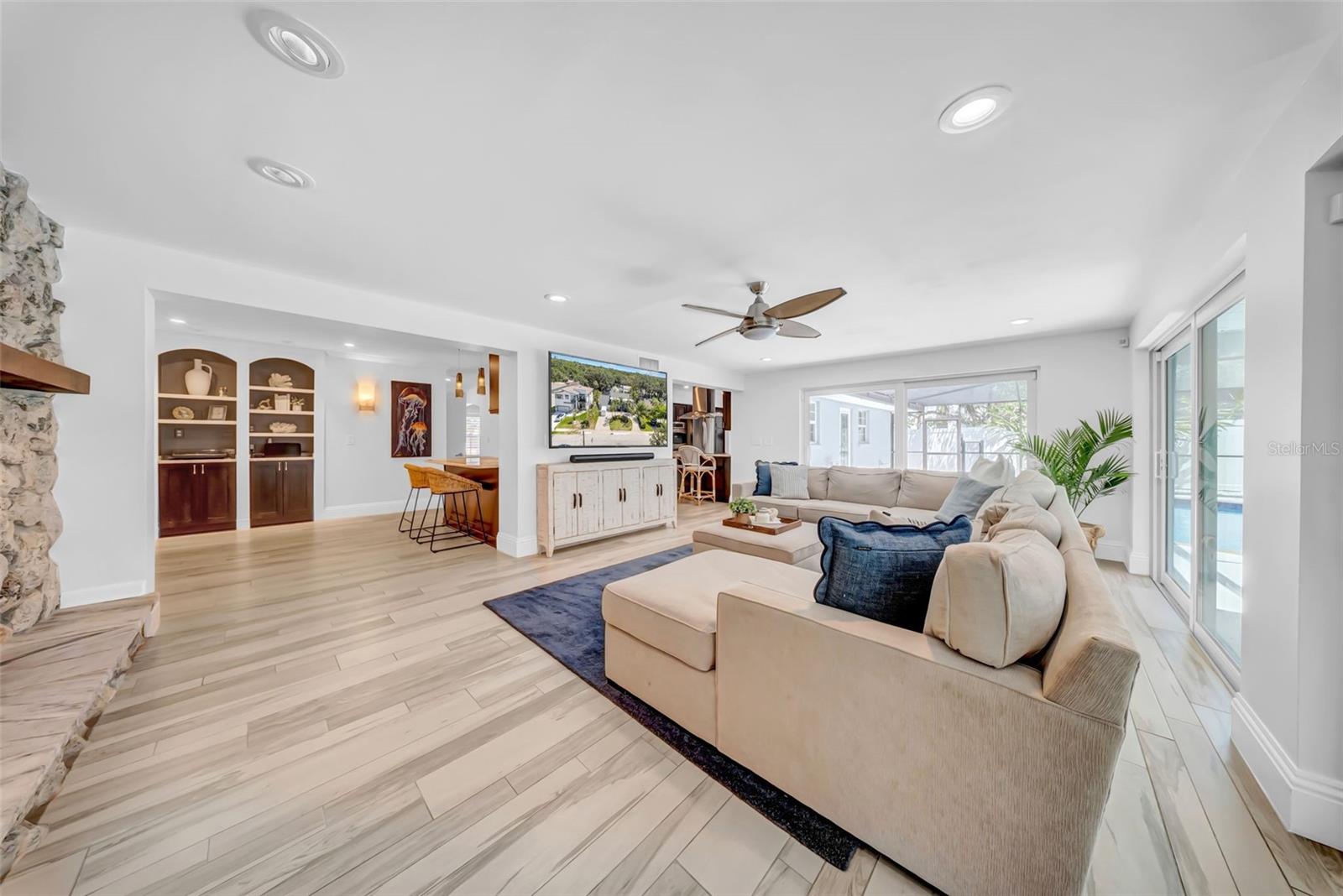 4106 W CLEVELAND ST, TAMPA, FL, 33609