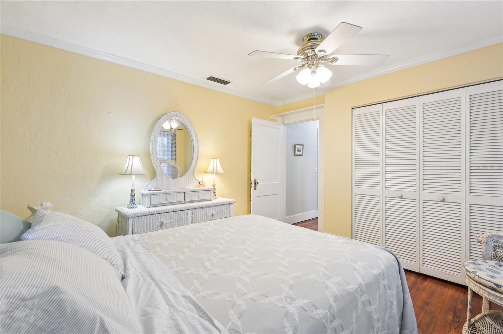 2216 13TH AVE W, BRADENTON, FL, 34205