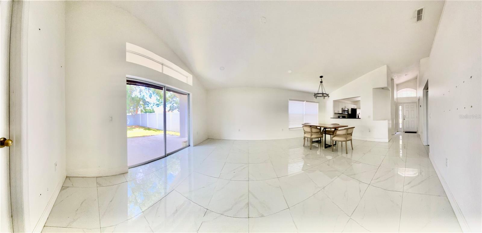 8233 WESTCOTT SHORE DR, ORLANDO, FL, 32829