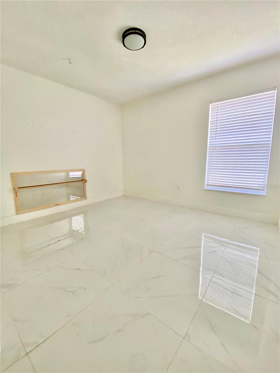 8233 WESTCOTT SHORE DR, ORLANDO, FL, 32829