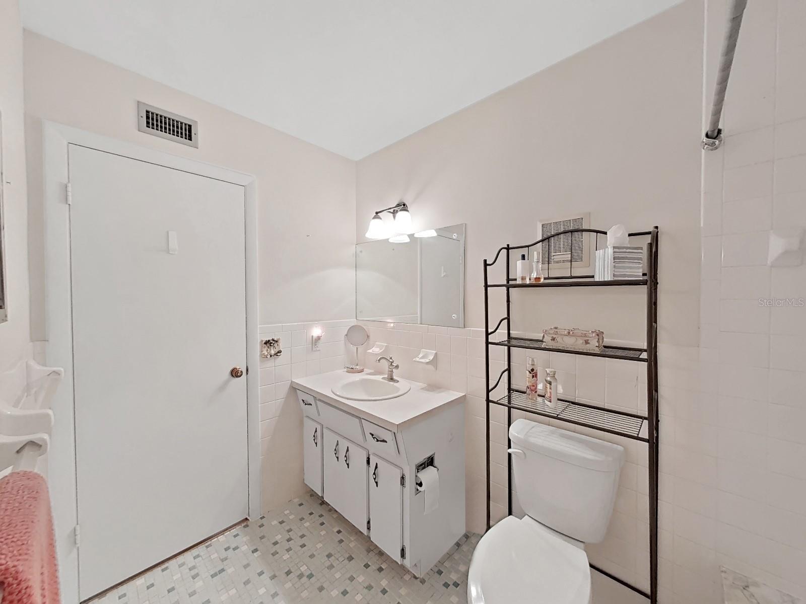 2221 SWEDISH DR #15, CLEARWATER, FL, 33763