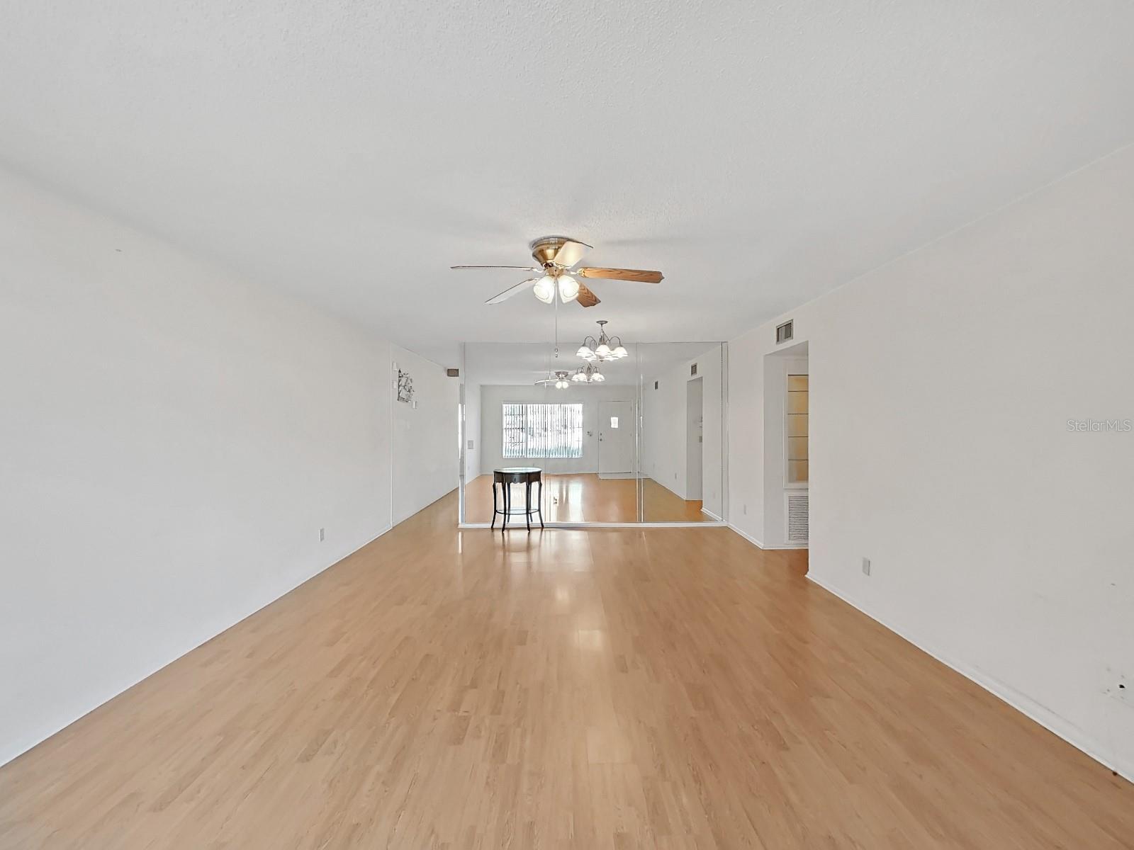 2221 SWEDISH DR #15, CLEARWATER, FL, 33763