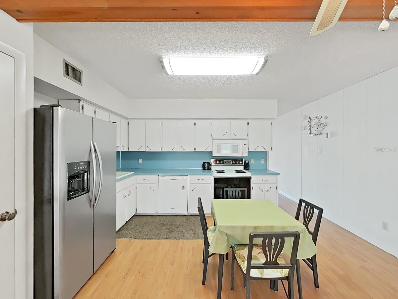 2221 SWEDISH DR #15, CLEARWATER, FL, 33763