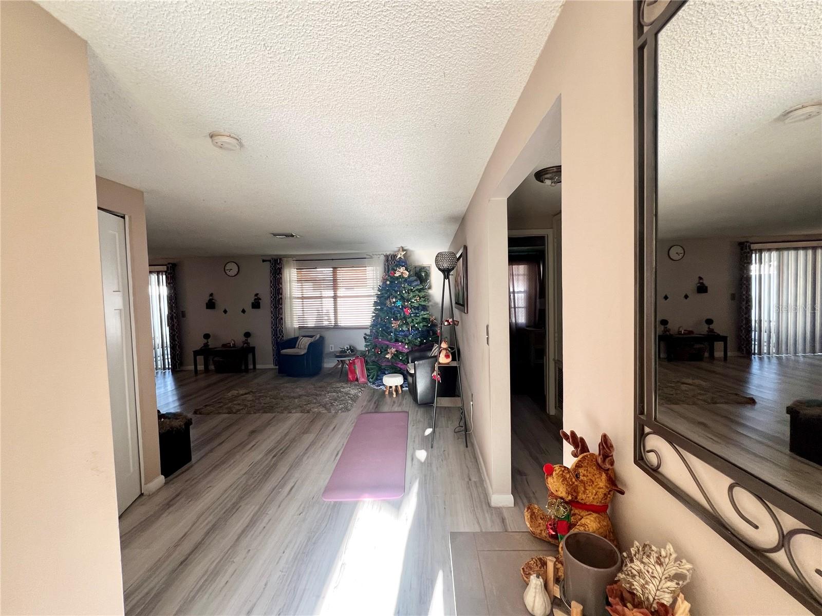 7371 MONTEREY BLVD, TAMPA, FL, 33625