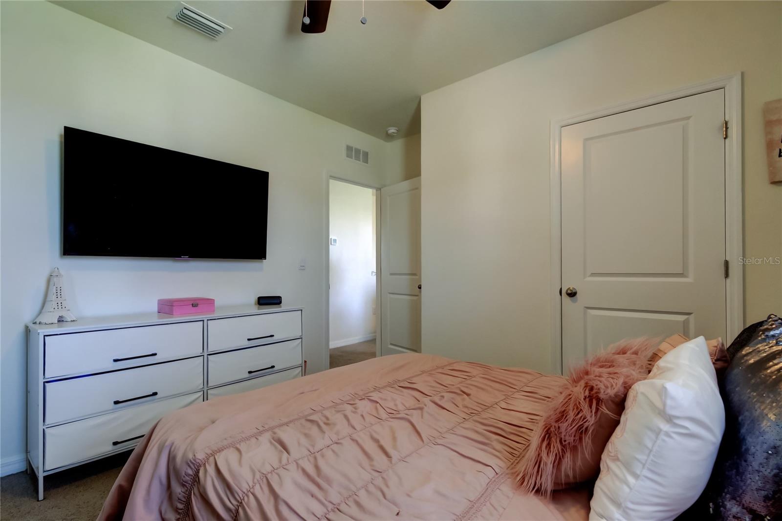 2933 MAIDEN GRASS ISLE, WESLEY CHAPEL, FL, 33543