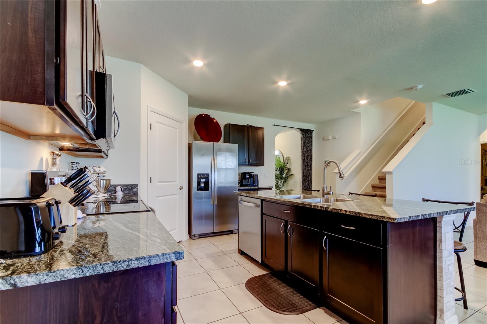 2933 MAIDEN GRASS ISLE, WESLEY CHAPEL, FL, 33543