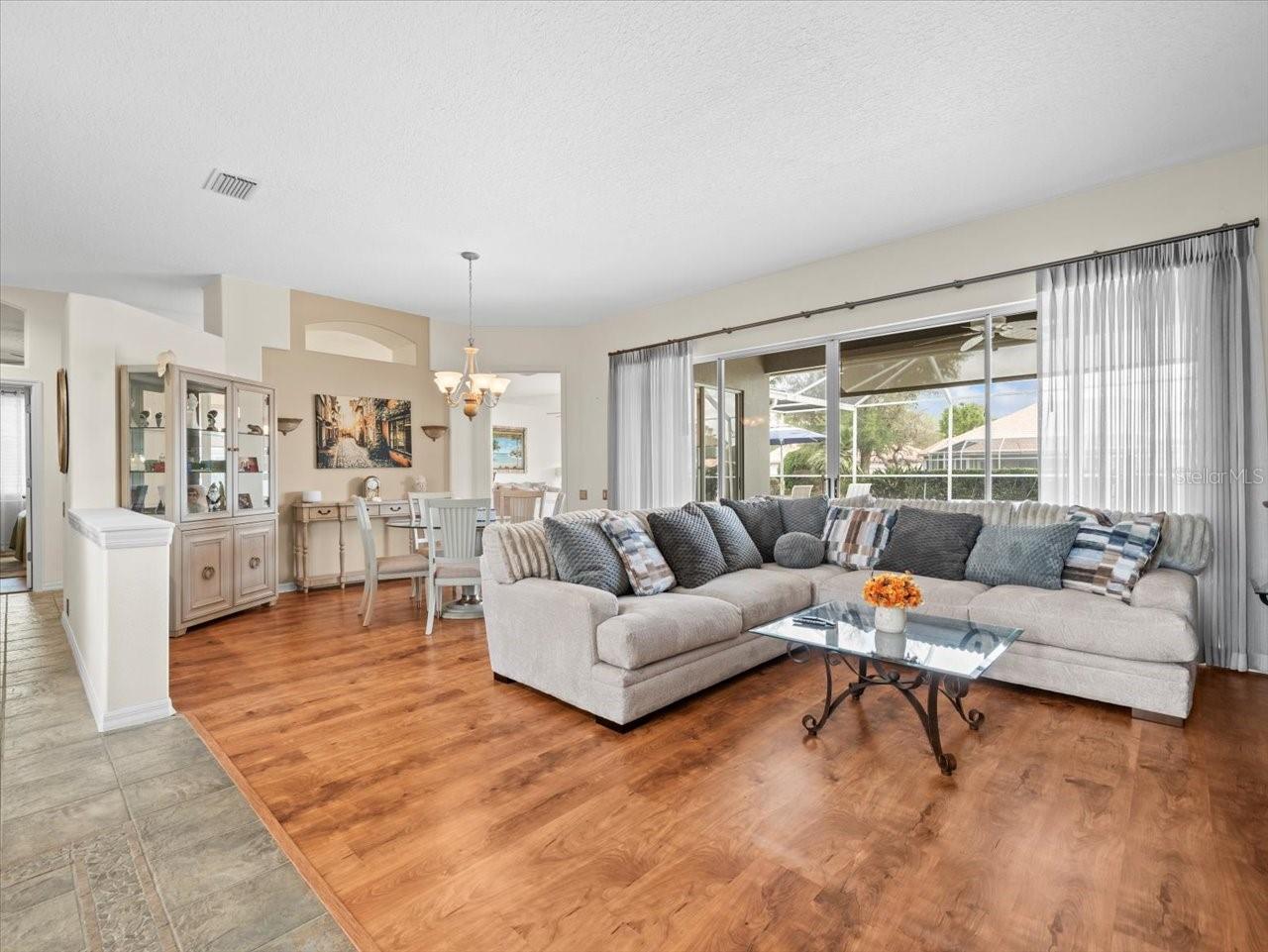 9032 CYPRESS GLEN CT, WEEKI WACHEE, FL, 34613