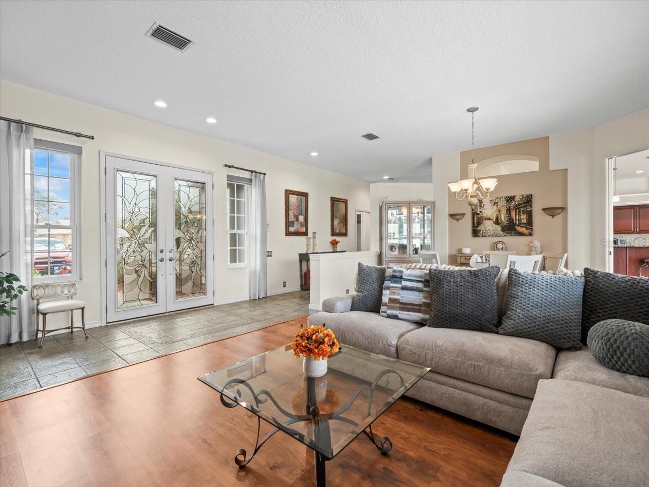 9032 CYPRESS GLEN CT, WEEKI WACHEE, FL, 34613