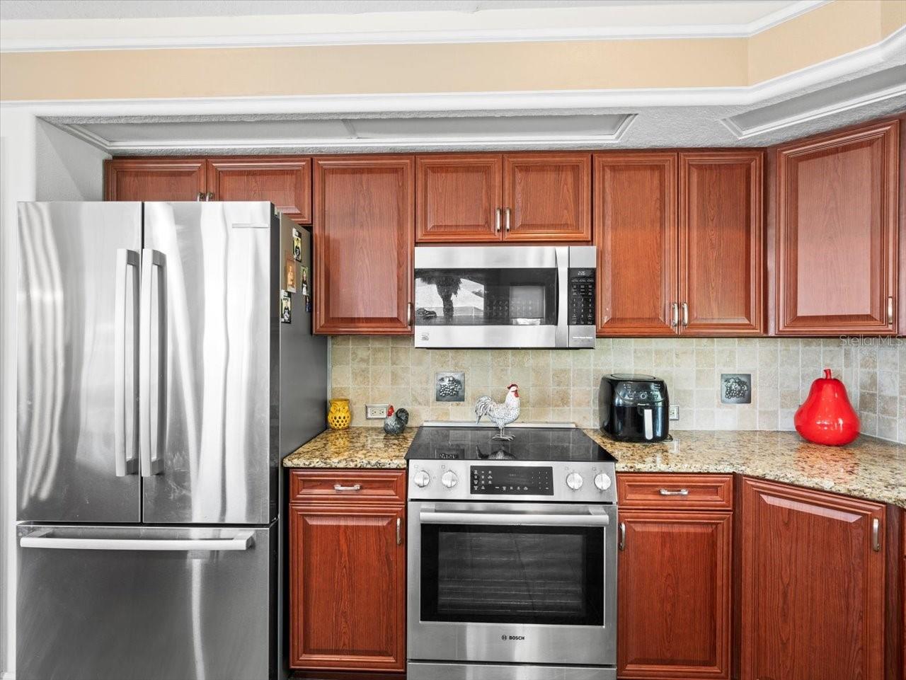9032 CYPRESS GLEN CT, WEEKI WACHEE, FL, 34613