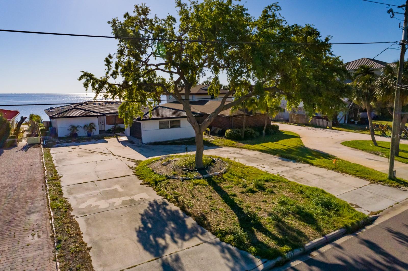 3219 BAYSHORE BLVD NE, ST PETERSBURG, FL, 33703