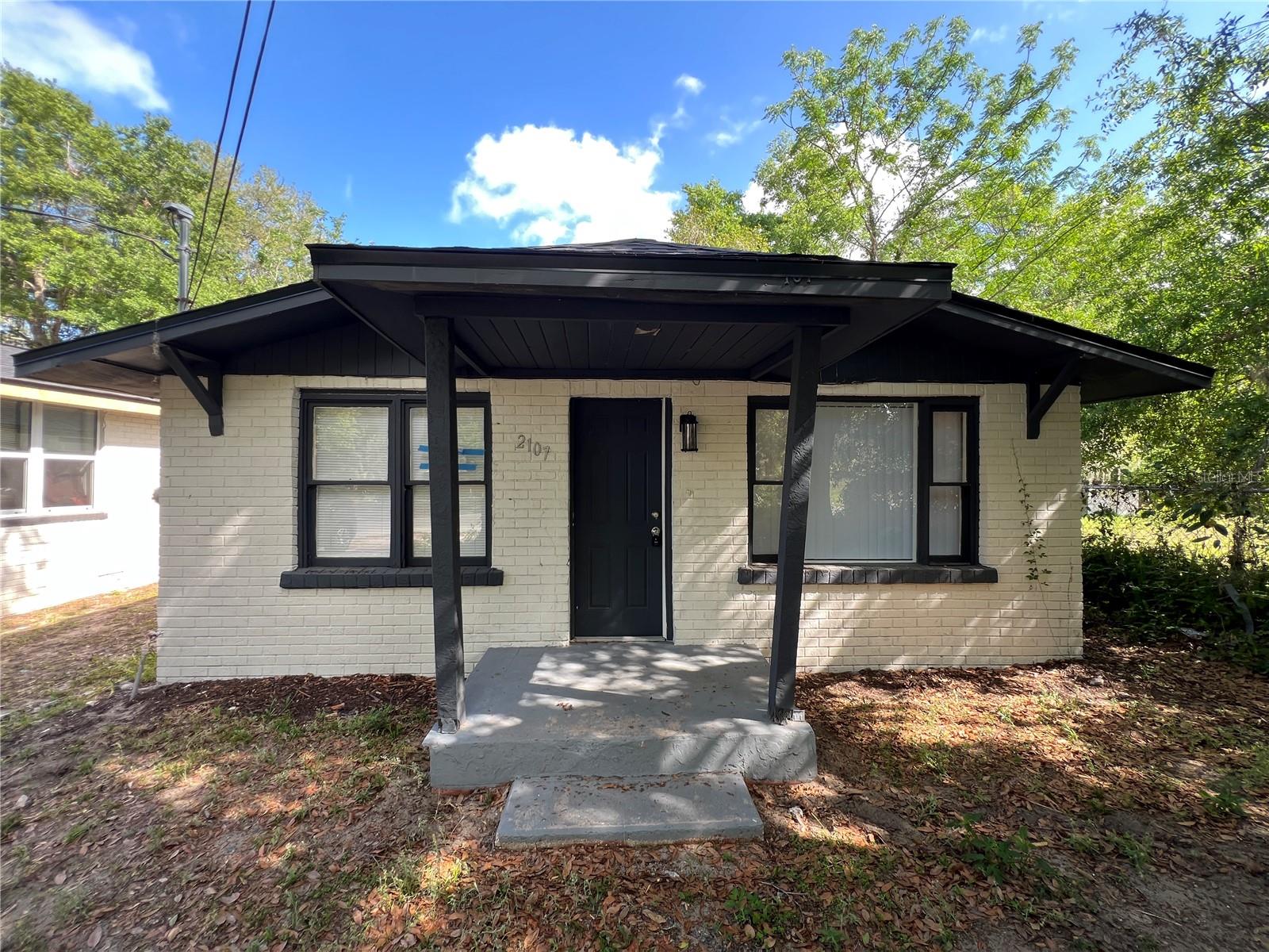 2107 HOLLYWOOD AVE, EUSTIS, FL, 32726