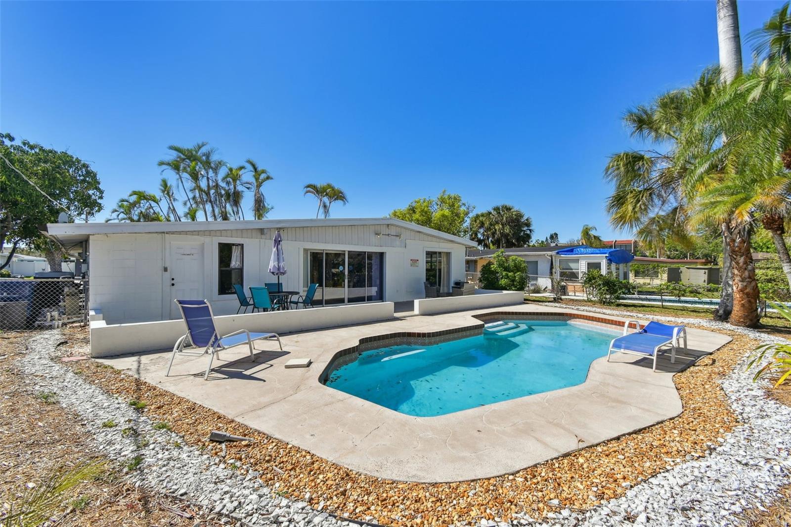 5619 NEW YORK AVE, SARASOTA, FL, 34231