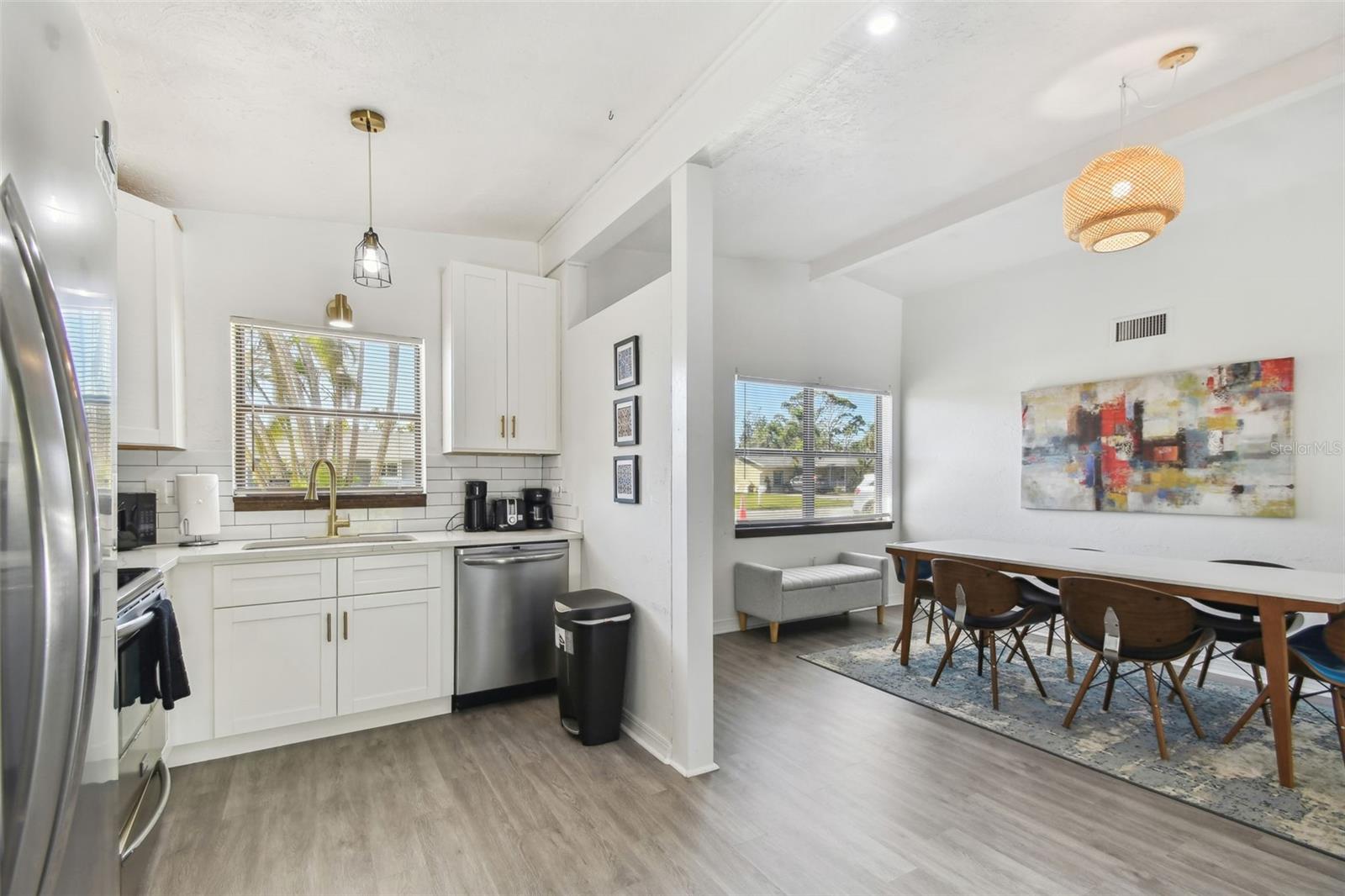 5619 NEW YORK AVE, SARASOTA, FL, 34231