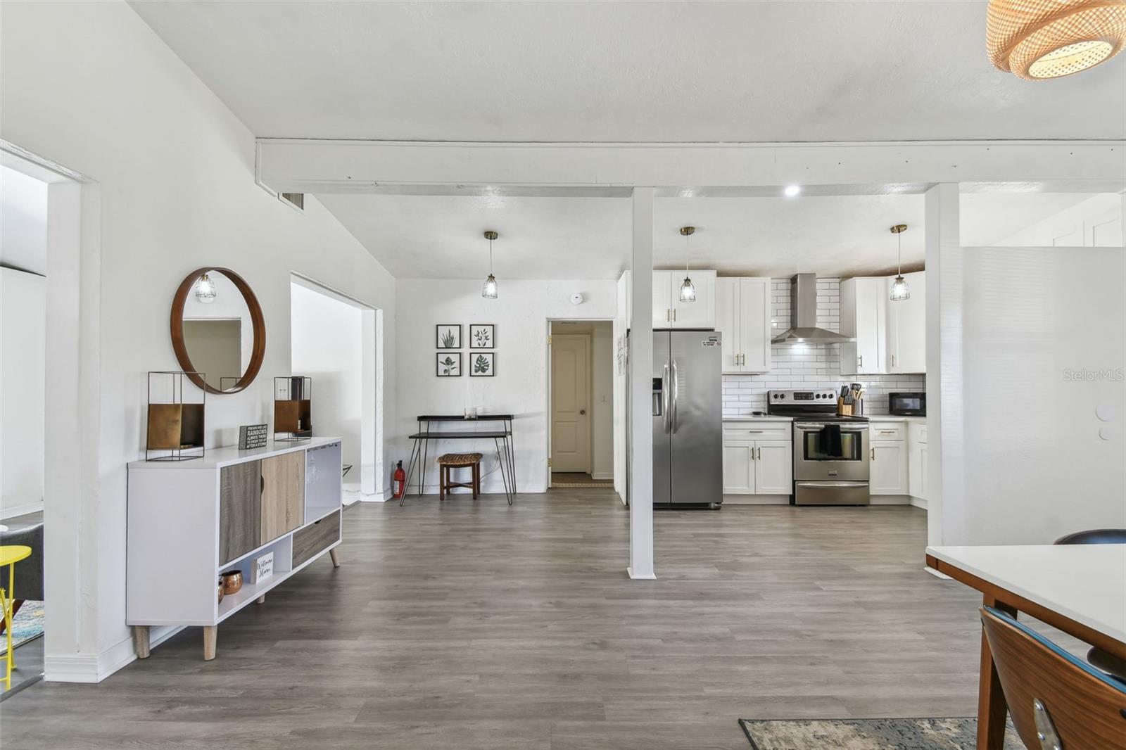 5619 NEW YORK AVE, SARASOTA, FL, 34231