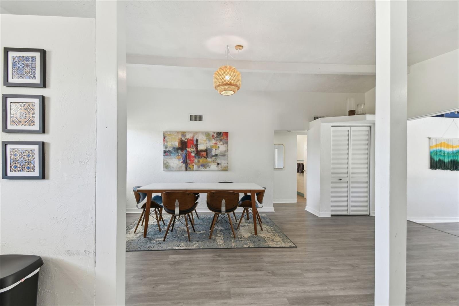 5619 NEW YORK AVE, SARASOTA, FL, 34231