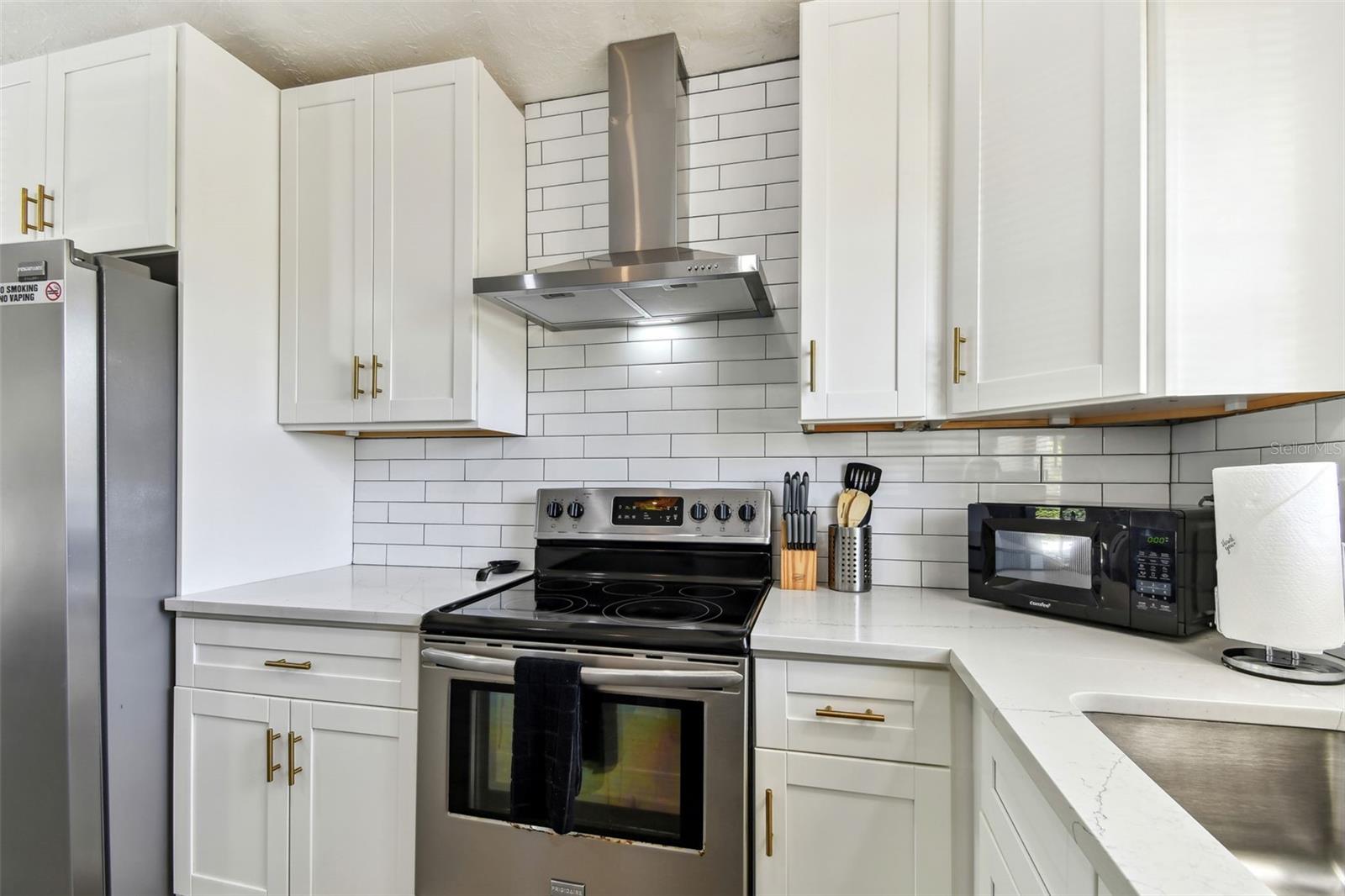 5619 NEW YORK AVE, SARASOTA, FL, 34231