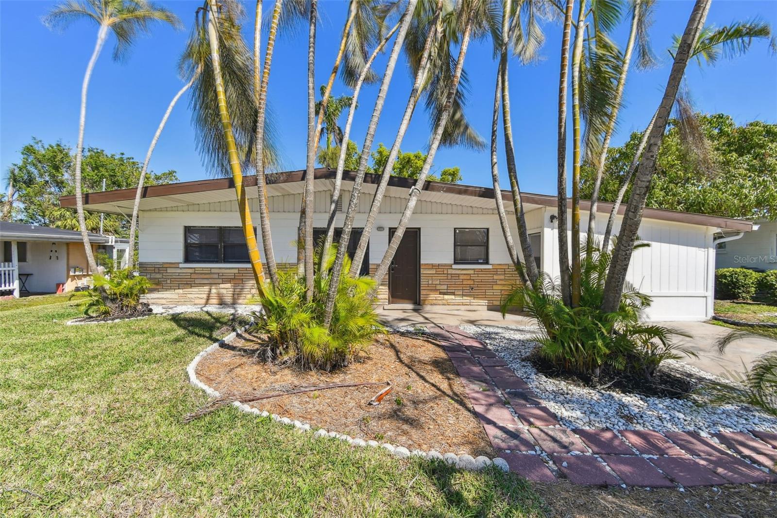 5619 NEW YORK AVE, SARASOTA, FL, 34231