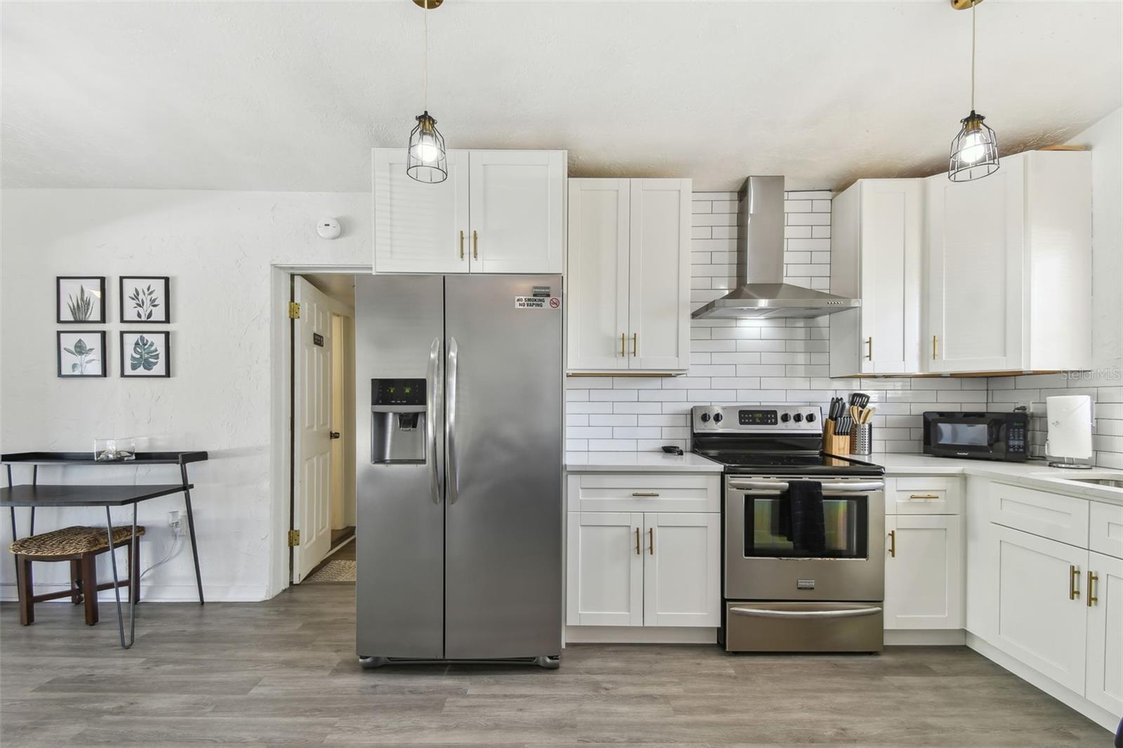 5619 NEW YORK AVE, SARASOTA, FL, 34231