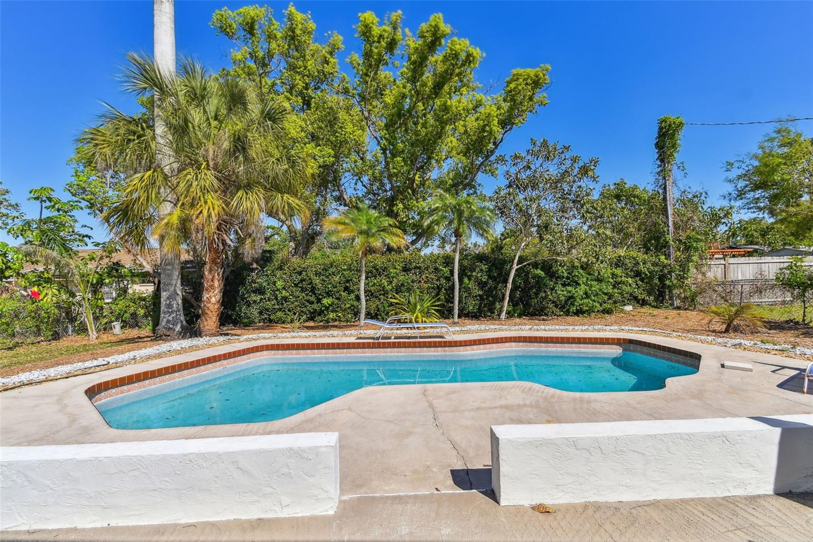 5619 NEW YORK AVE, SARASOTA, FL, 34231