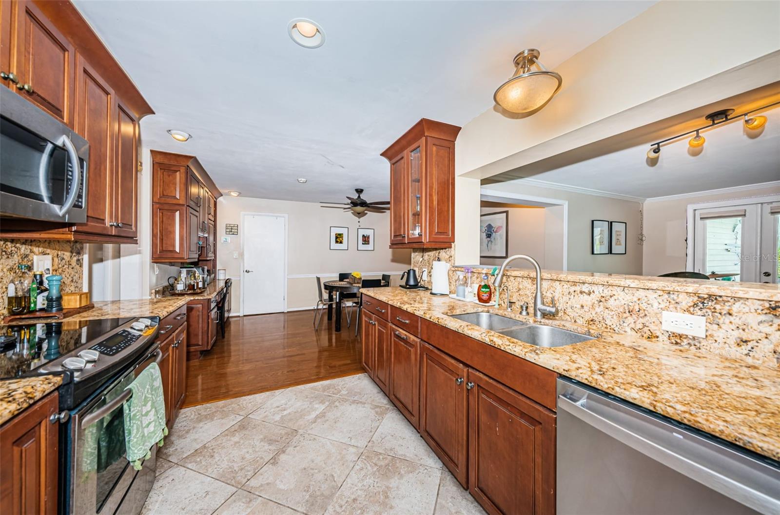 1868 JUAREZ WAY S, ST PETERSBURG, FL, 33712