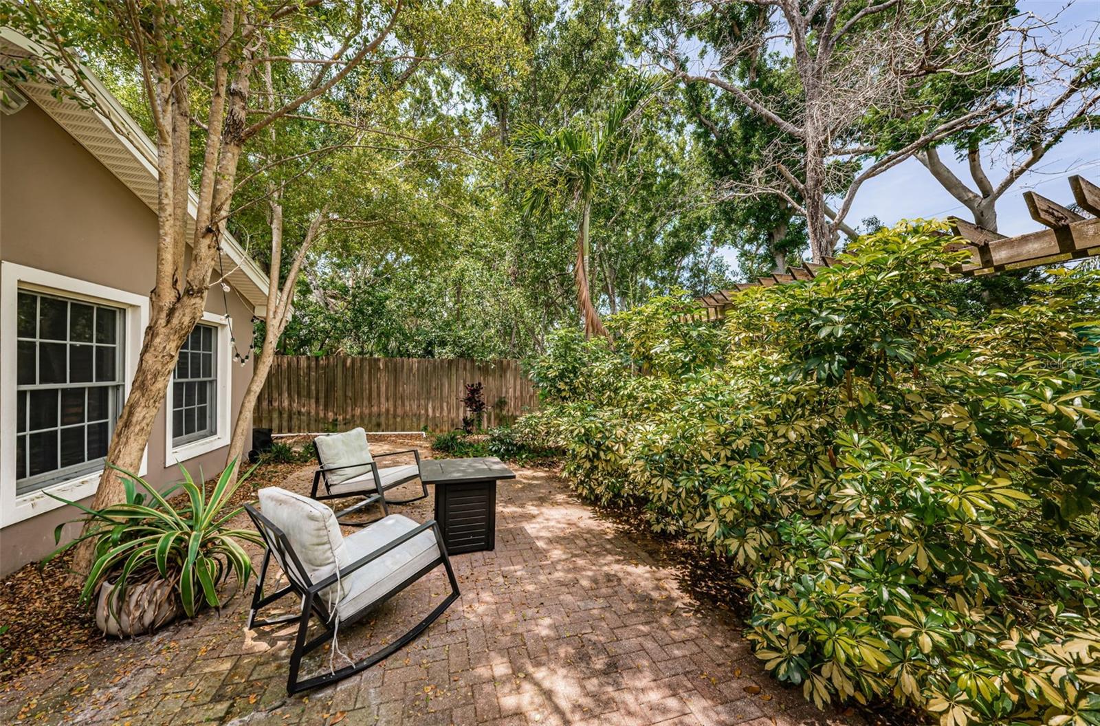 1868 JUAREZ WAY S, ST PETERSBURG, FL, 33712