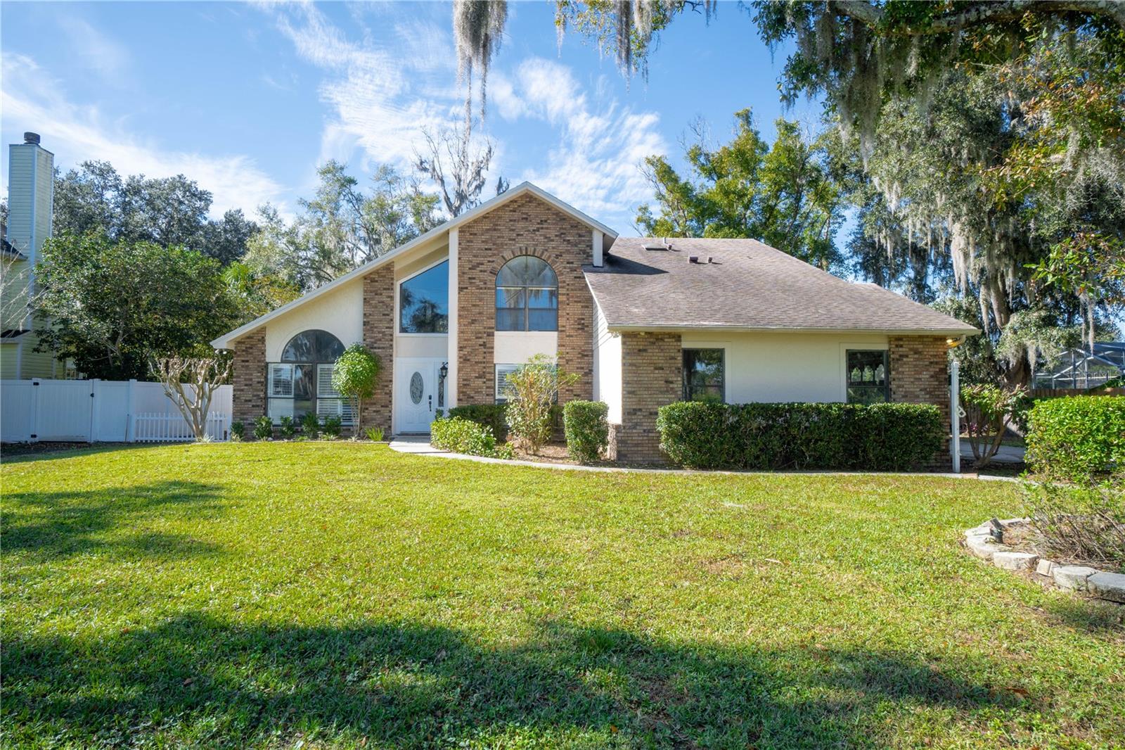 511 LAKE CHARM DR, OVIEDO, FL, 32765