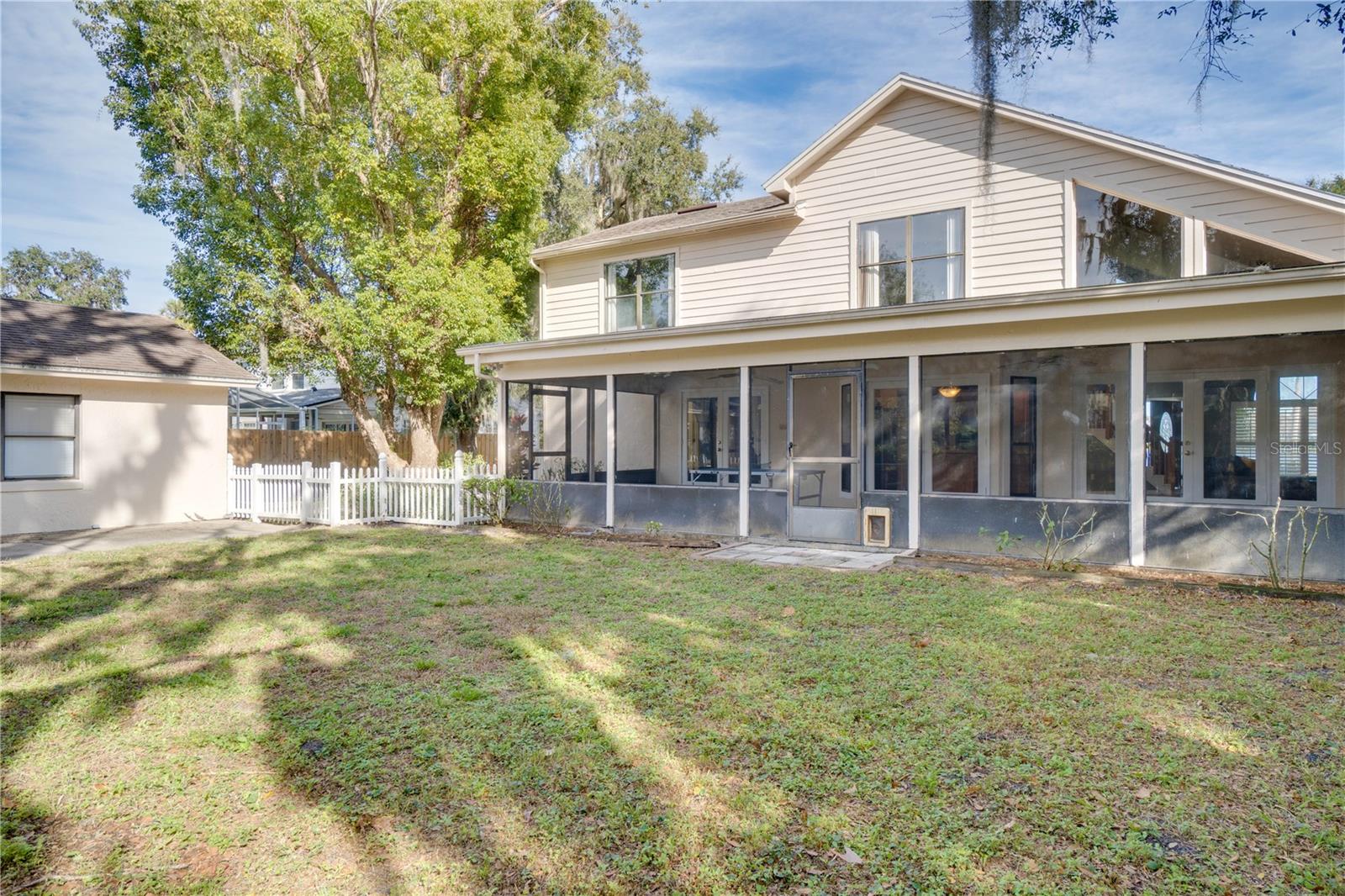 511 LAKE CHARM DR, OVIEDO, FL, 32765