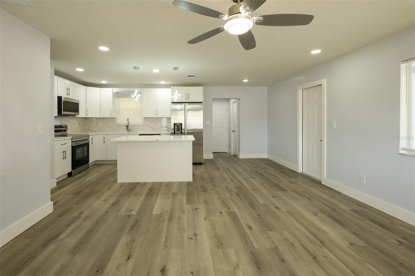 4008 E HANLON ST, TAMPA, FL, 33617