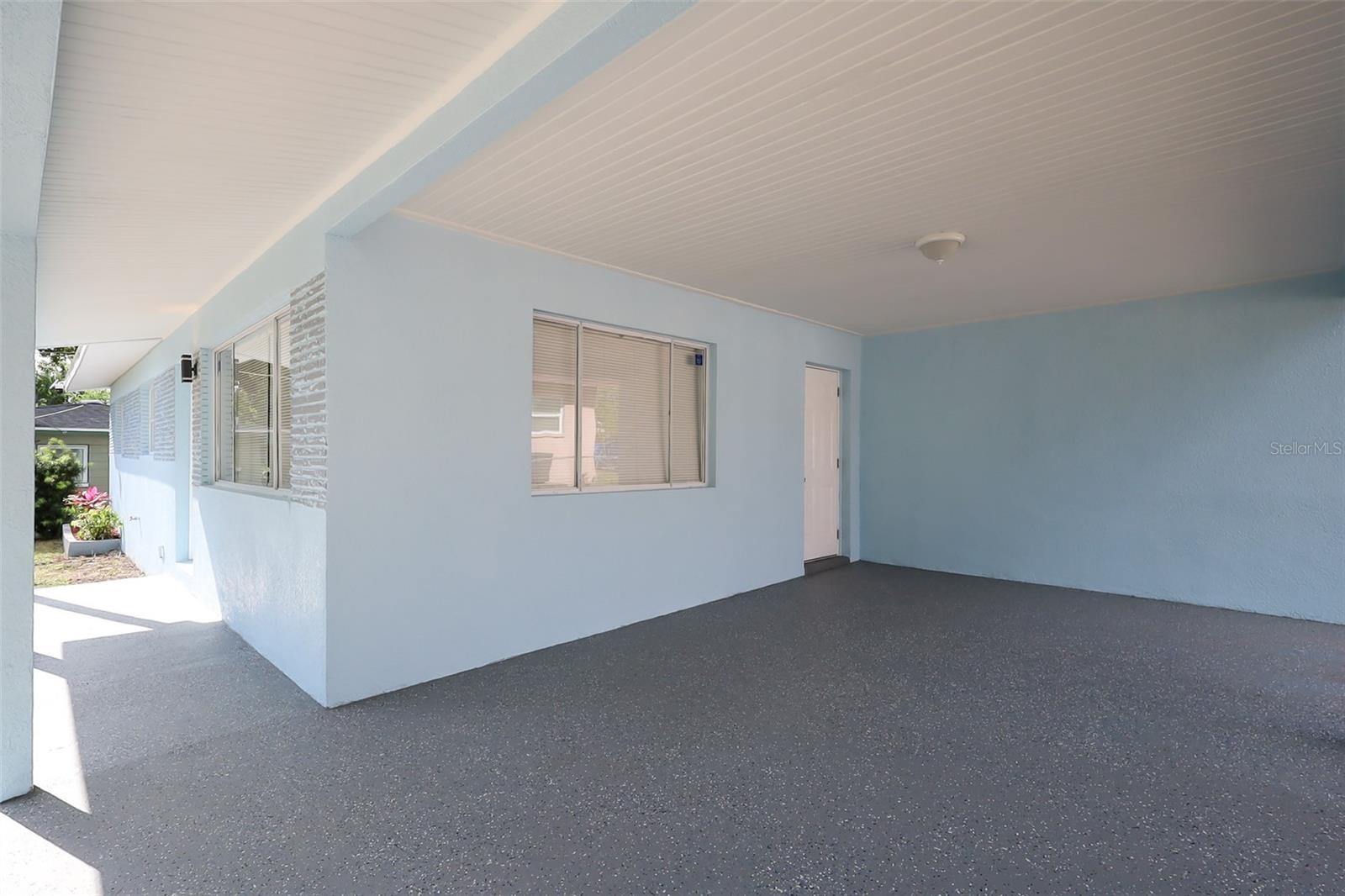 4008 E HANLON ST, TAMPA, FL, 33617