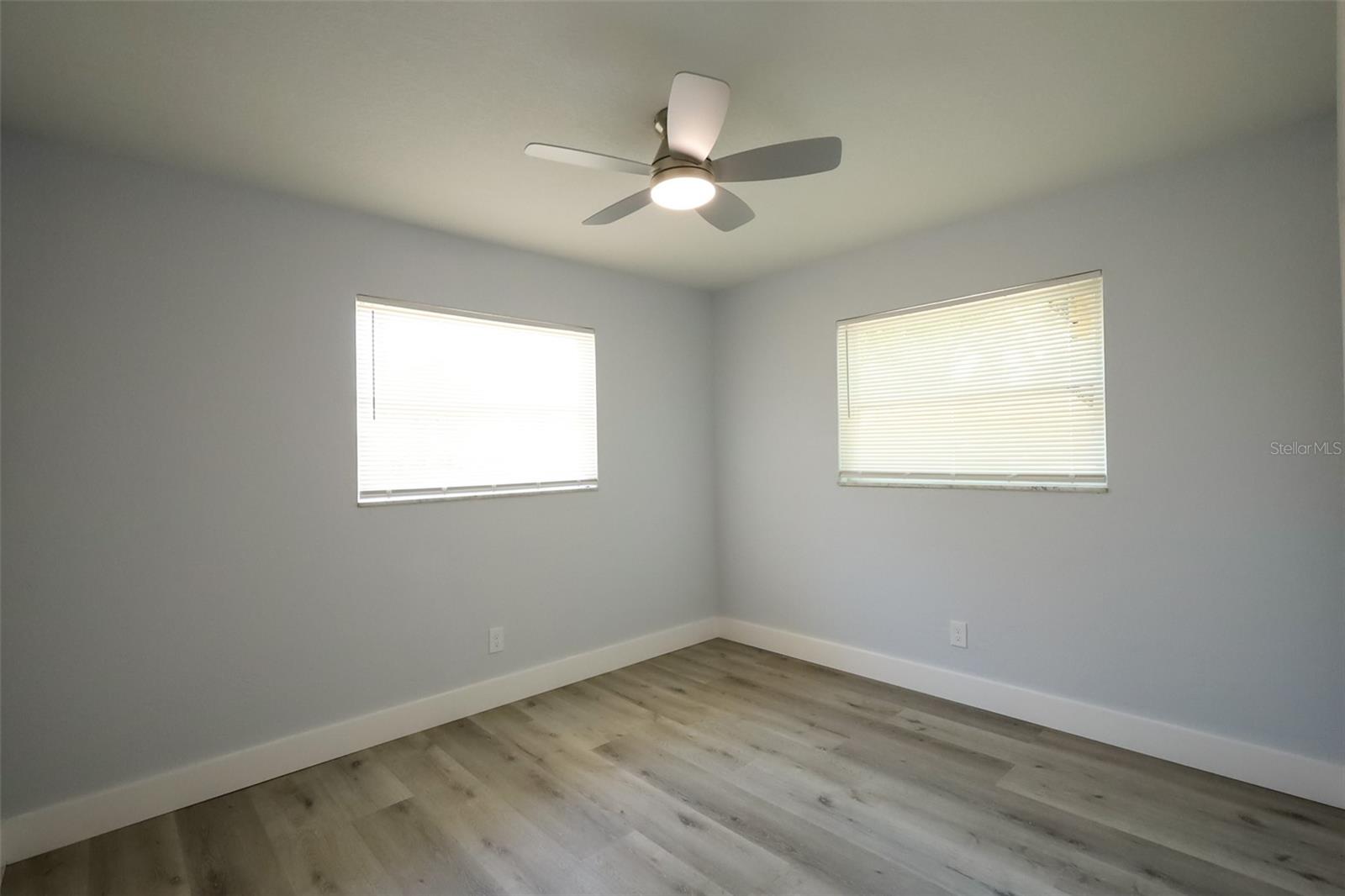 4008 E HANLON ST, TAMPA, FL, 33617