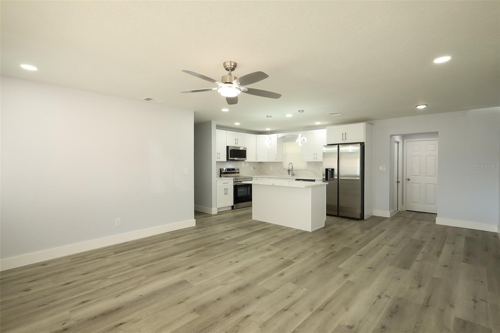 4008 E HANLON ST, TAMPA, FL, 33617