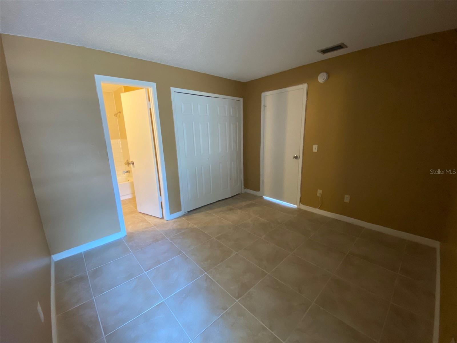 3140 BLOOMINGDALE VILLAS CT #3140, BRANDON, FL, 33511