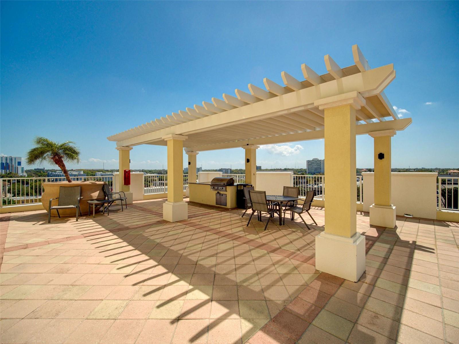 628 CLEVELAND ST #612, CLEARWATER, FL, 33755