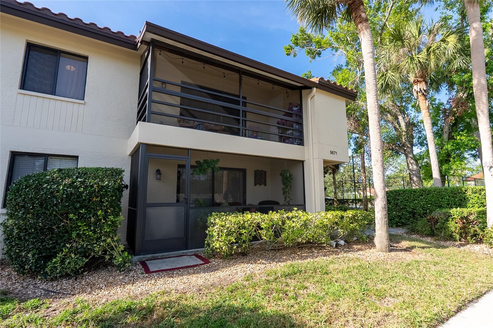 5671 GARDENS DR #202, SARASOTA, FL, 34243