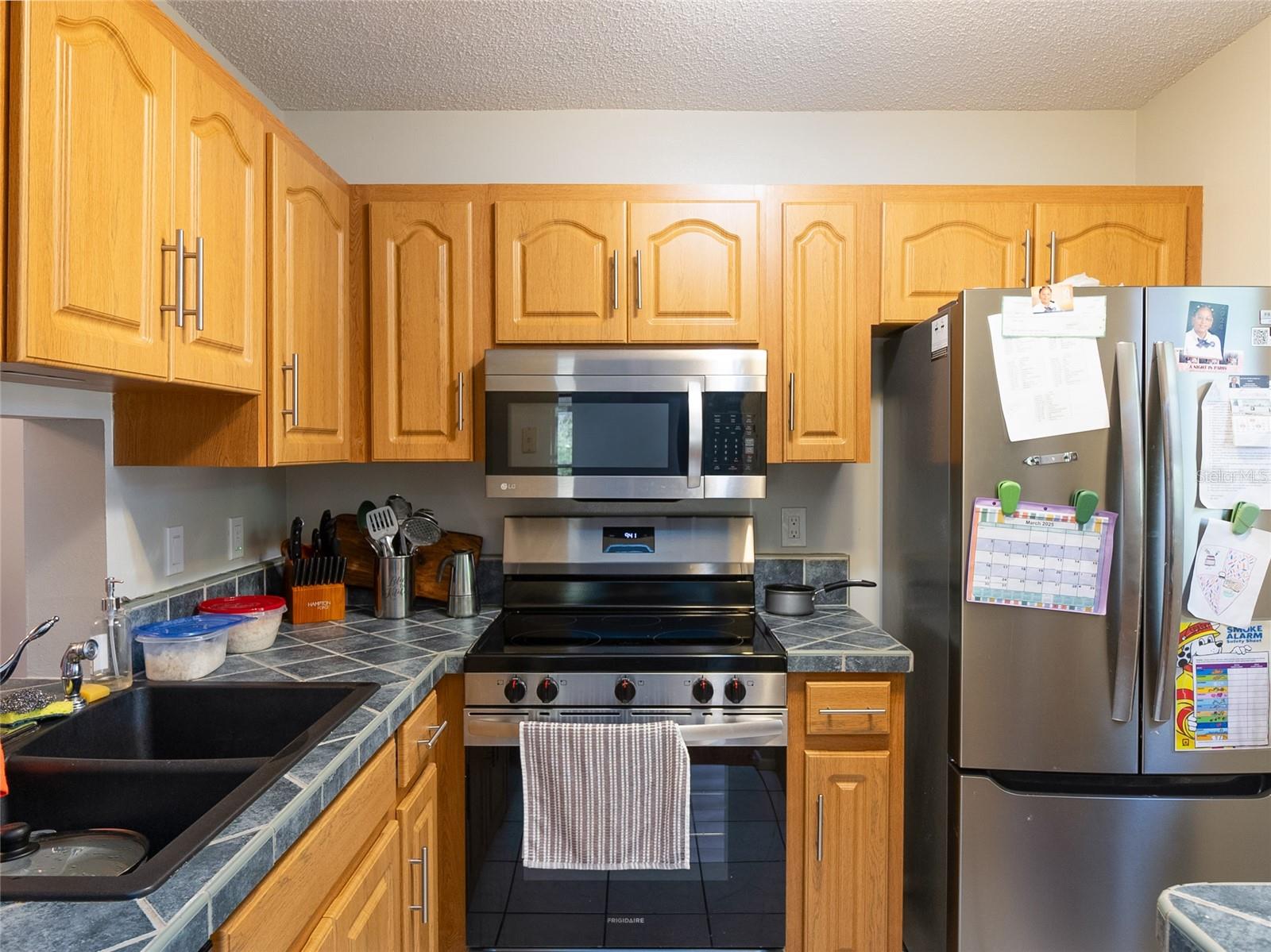 5671 GARDENS DR #202, SARASOTA, FL, 34243